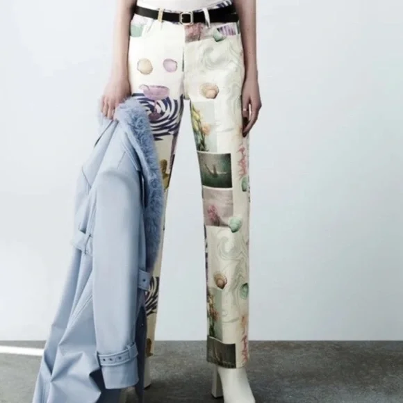 Zara NWT Size 4 Cream Pastel Seashell Art Print Straight Leg Jeans - Picture 6 of 11